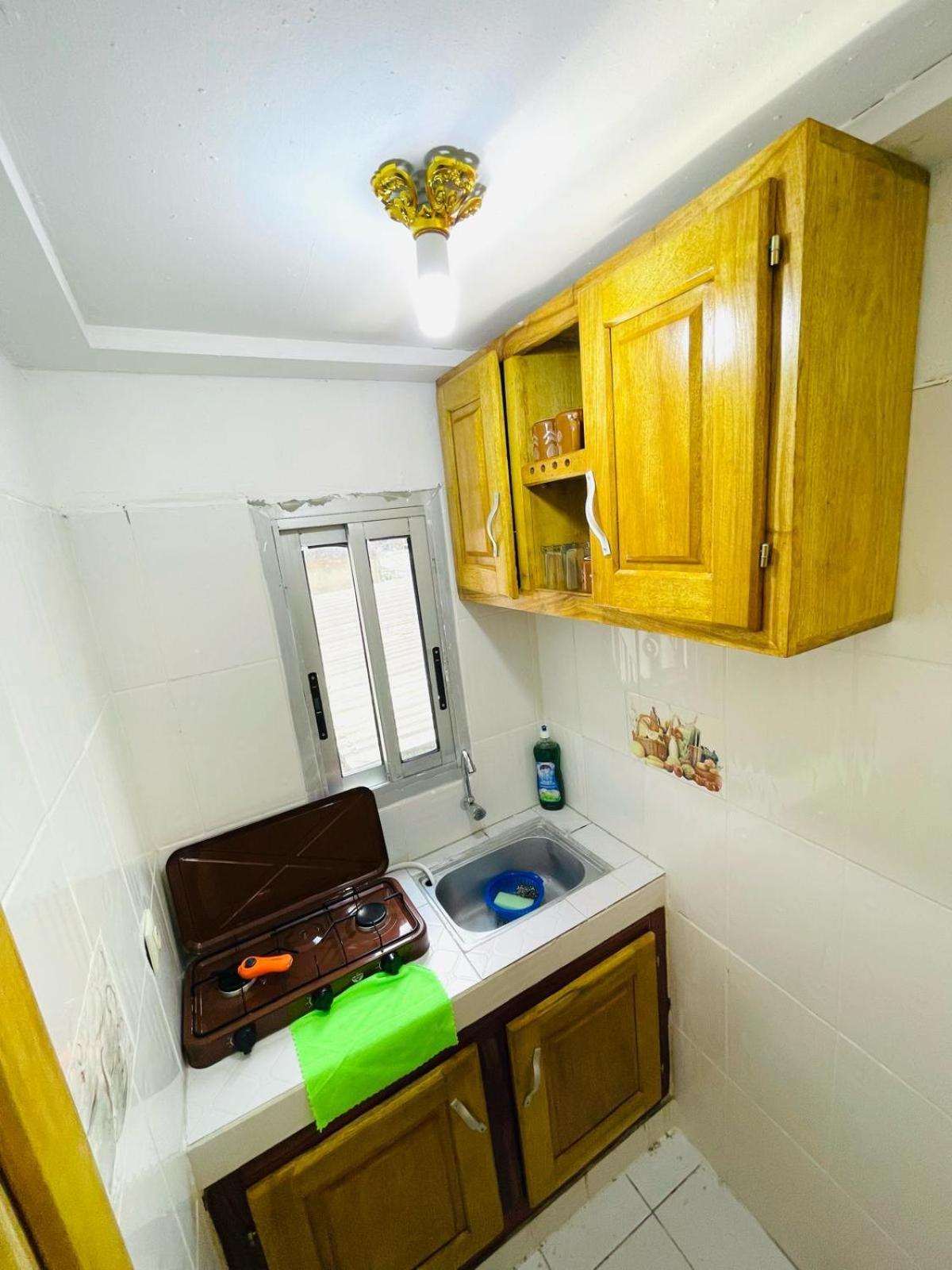 Naiveli-Palm Appartement Meuble Sobre Et Chic Douala Exteriör bild